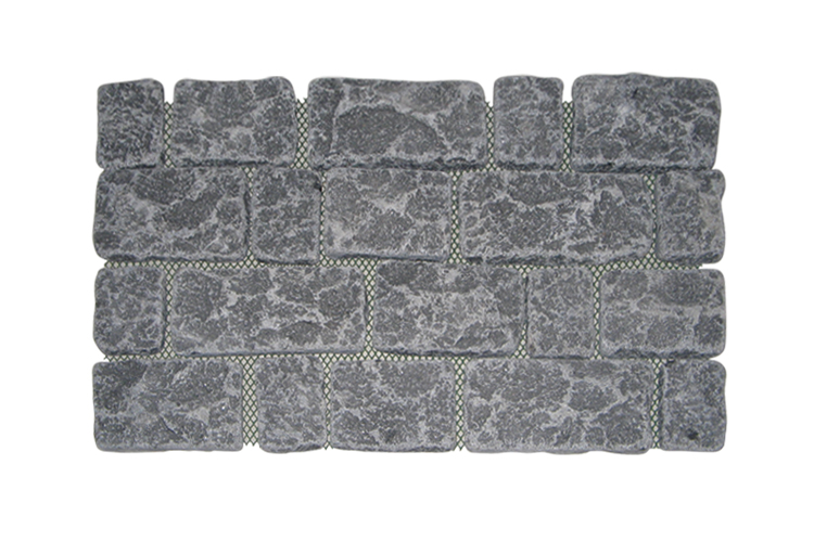 Cubes no Net Black Basalt G684 Top and 4 sides naturl split bottom sawn and tumble 65x40x3cm - Dayi Stone